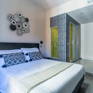 Bed & Breakfast Moai, Rome